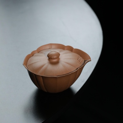 菊菱盖碗